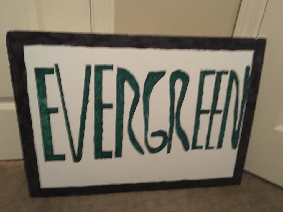 Evergreen sign